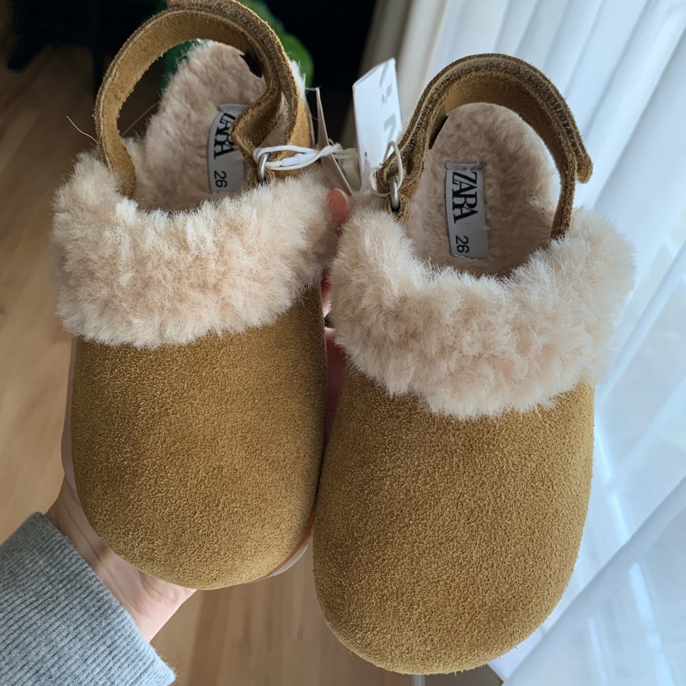 Zara Baby Leather Clogs